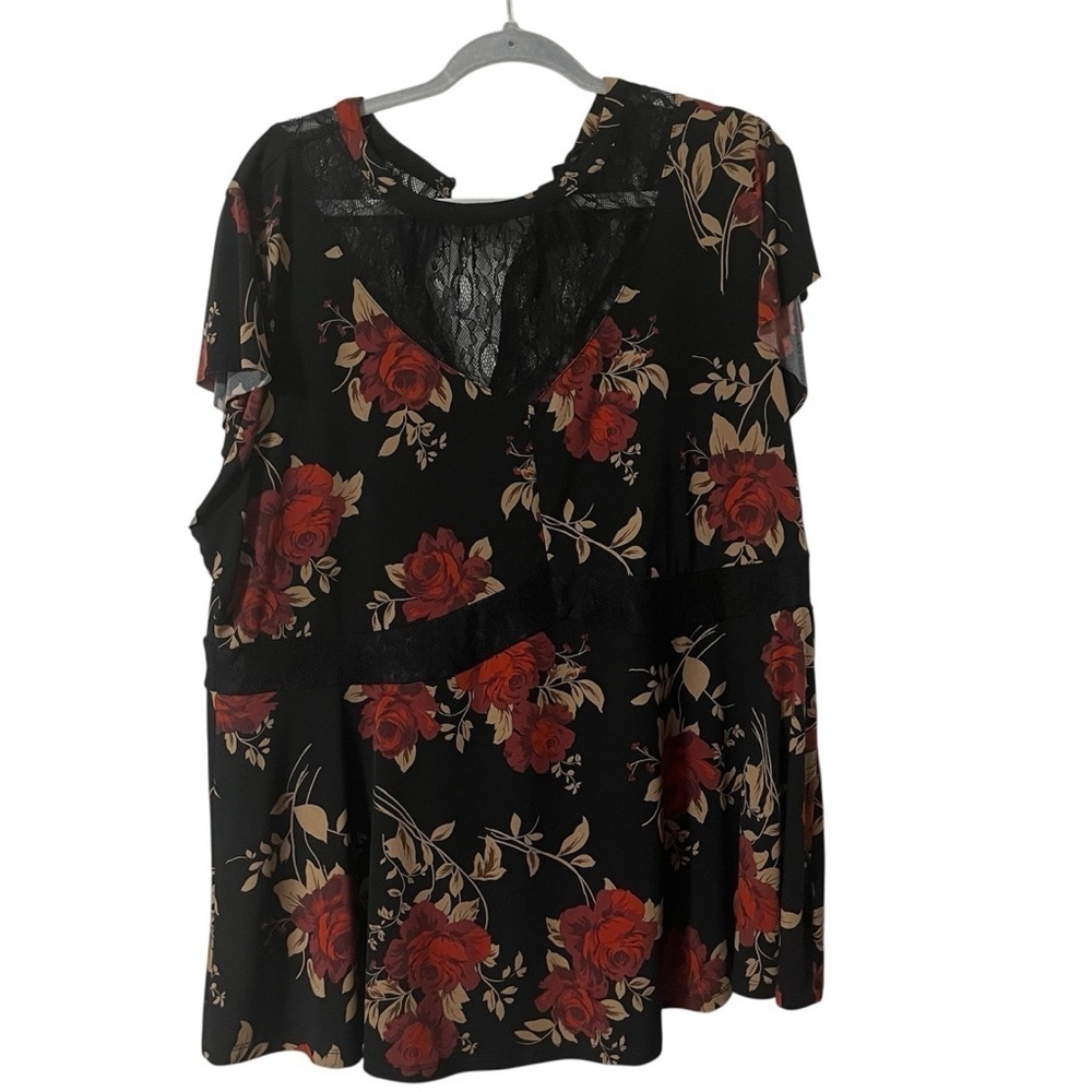 Torrid Plus Size Black and Red Floral Blouse Size 3 high neck lace business